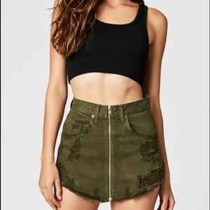 NWT olive beatrice skirt
